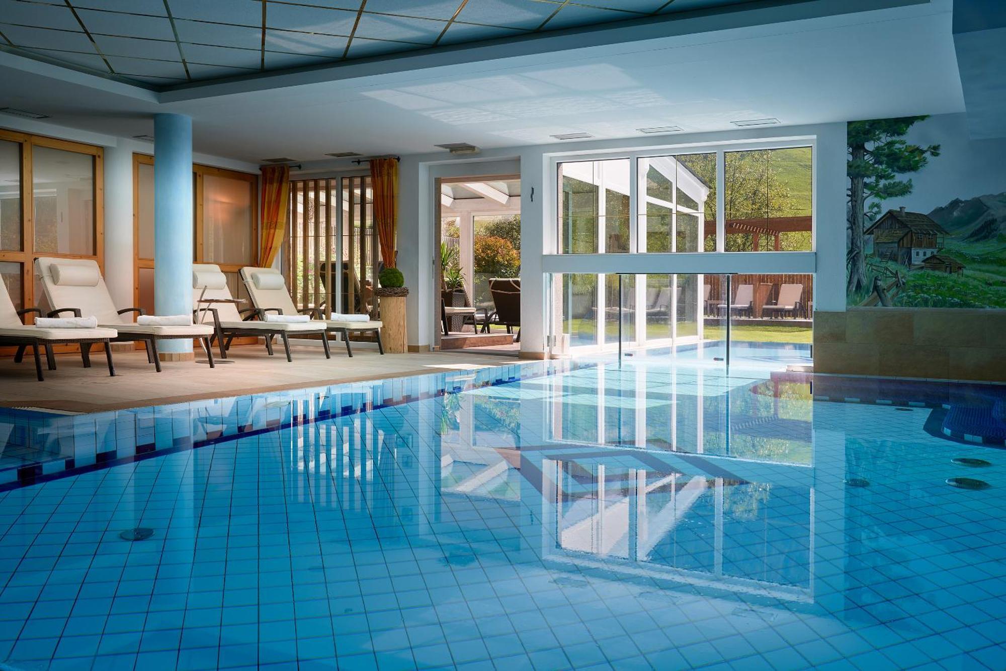 Vitalpina Hotel Magdalenahof サンタ・マッダレーナ・イン・カジーエス エクステリア 写真